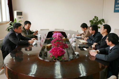 4月8日,中国电工设备总公司王天翼副总裁,北京中电华强焊接工程技术